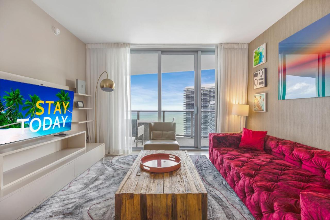 Seashore Resort - 2 Bedroom Right On The Beach Direct Ocean-View With Amenities On The Rooftop Hollywood Exteriér fotografie
