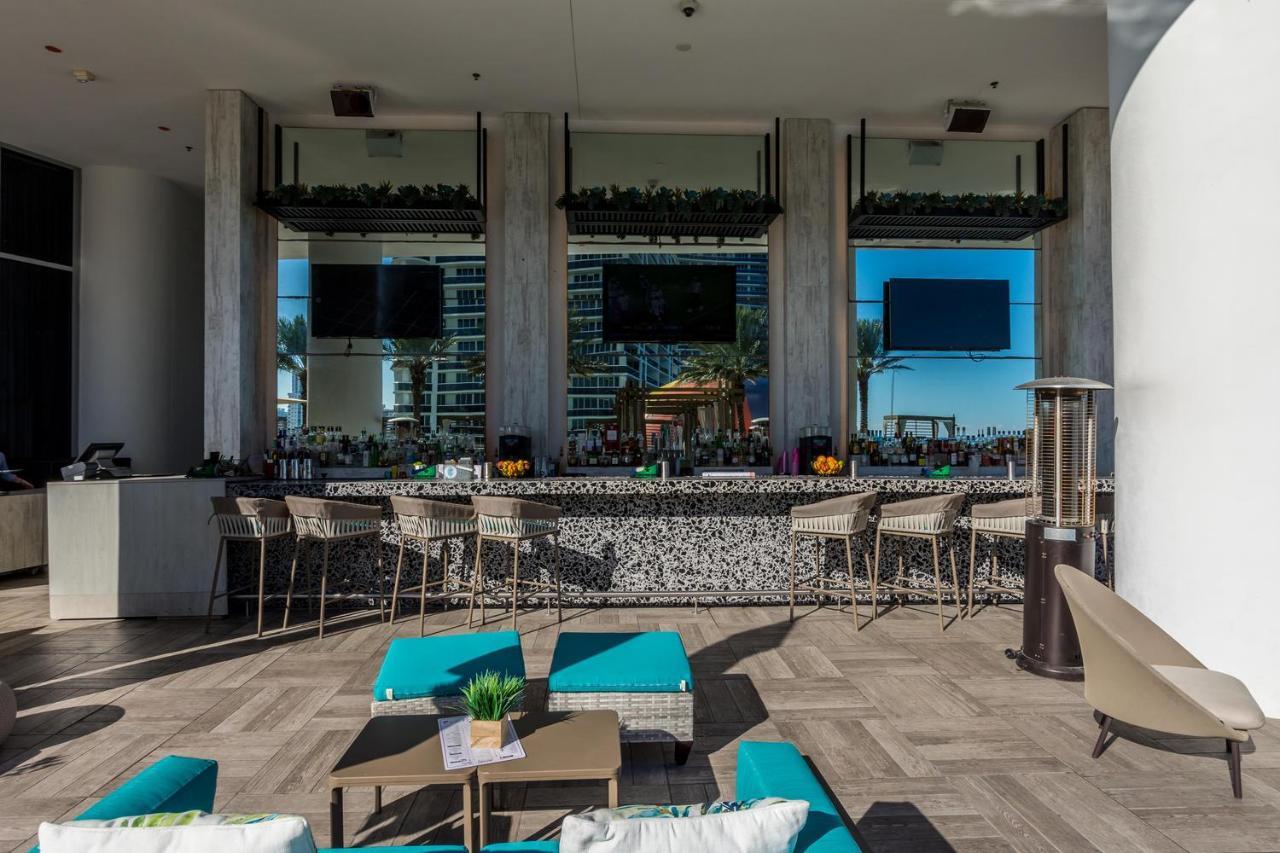 Seashore Resort - 2 Bedroom Right On The Beach Direct Ocean-View With Amenities On The Rooftop Hollywood Exteriér fotografie